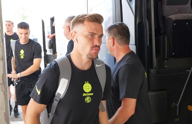 Tot mai aproape de transfer! Darius Olaru, așteptat la vizita medicală