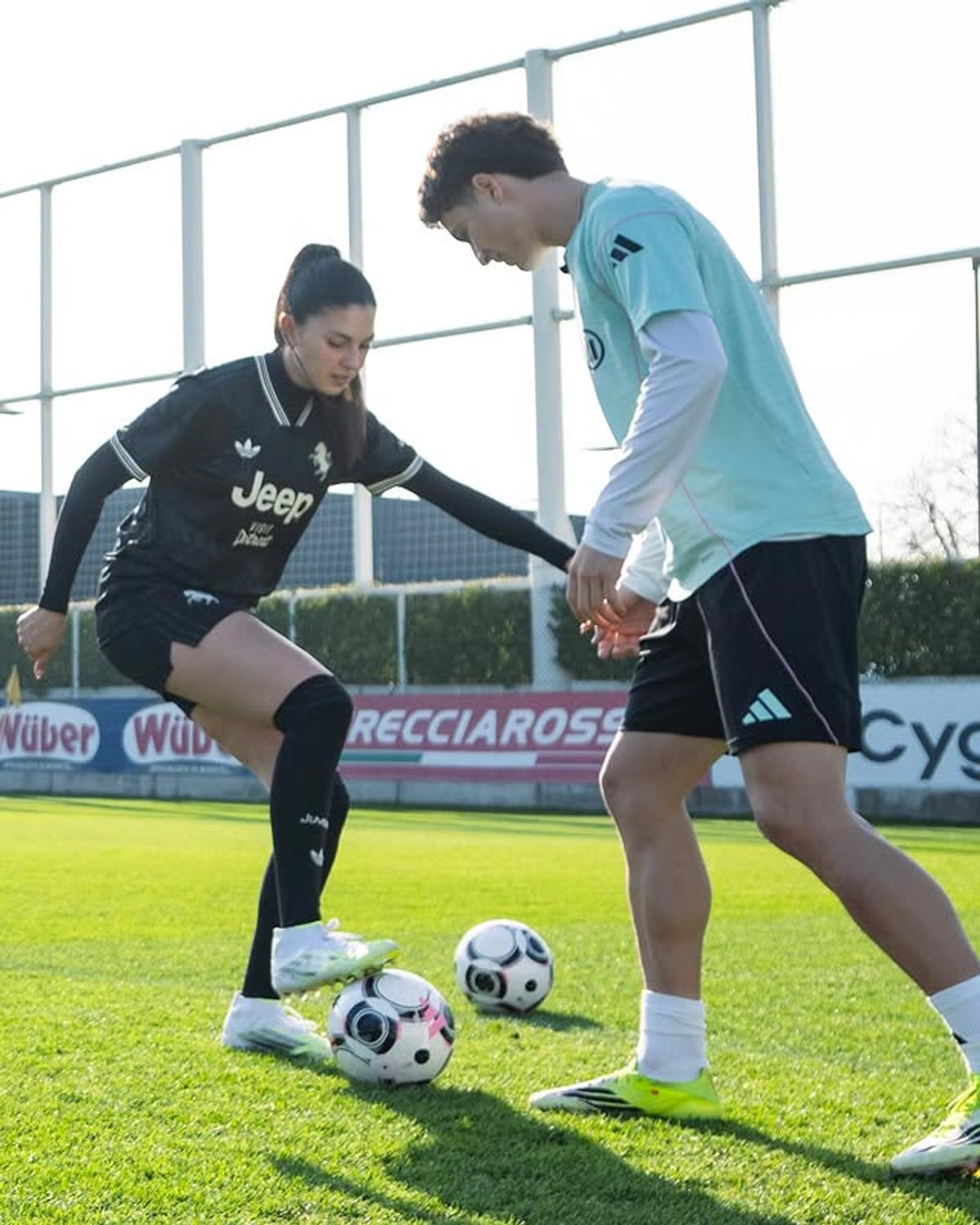 „Șterge-ți lacrimile. Ești frumoasă”. Cristiano Ronaldo a consolat-o pe influenceriță, după o întâlnire emoționantă la Mondial
