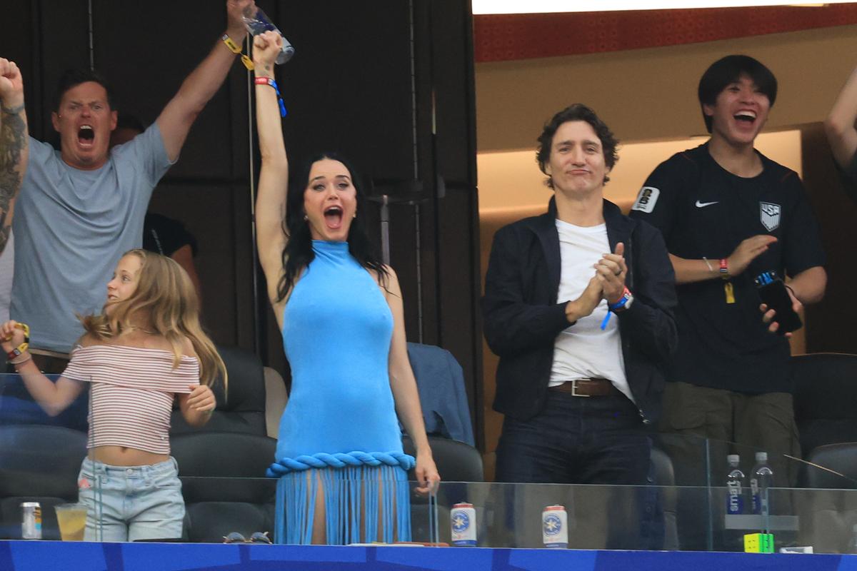 Katy Perry, în tribune la SUA - Paraguay 4-1