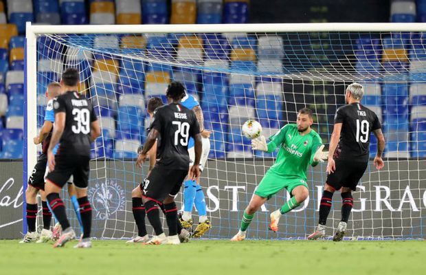 NAPOLI - AC MILAN 2-2 // FOTO Meci spectaculos în Serie A, cu 4 goluri și un „roșu” » Rezumatul VIDEO