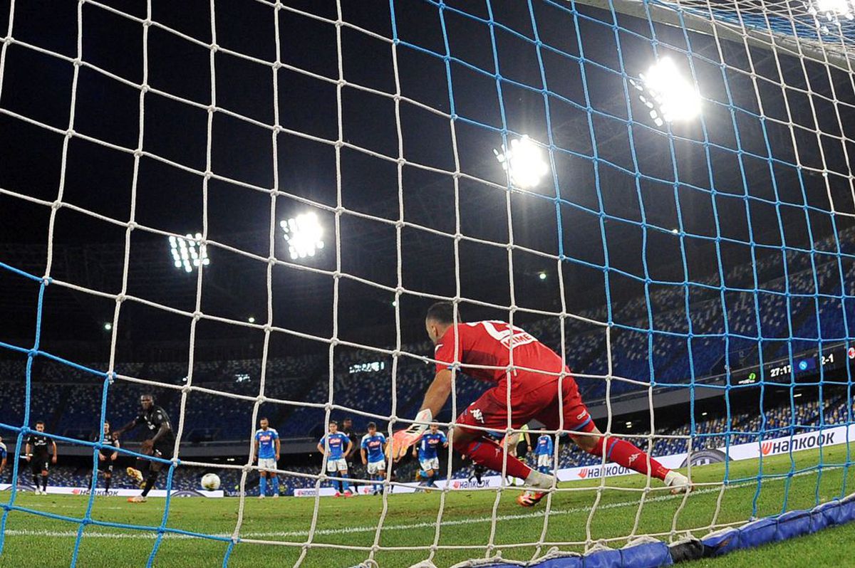 NAPOLI - AC MILAN 2-2