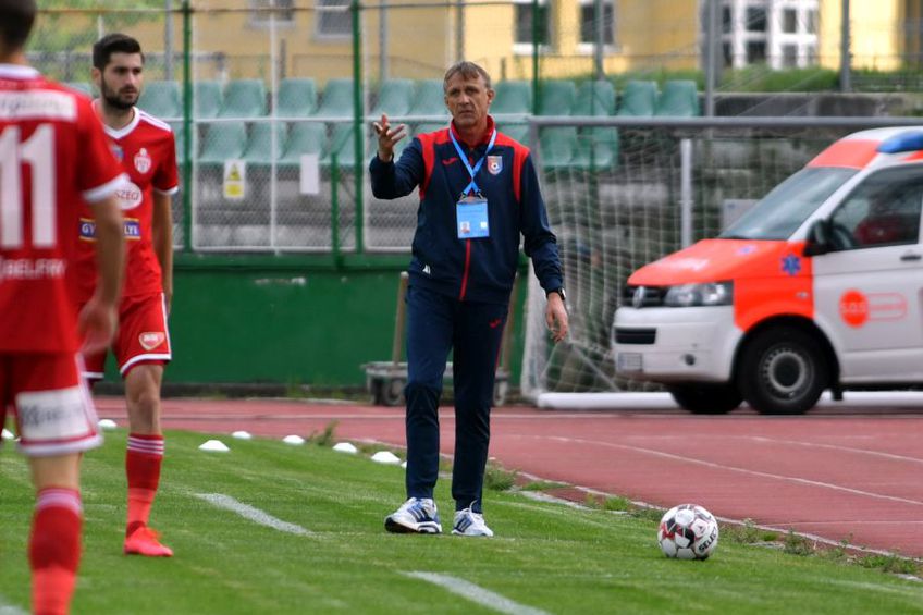 Emil Săndoi și-a criticat jucătorii după eșecul cu Sepsi. foto: Bogdan Bălaș
