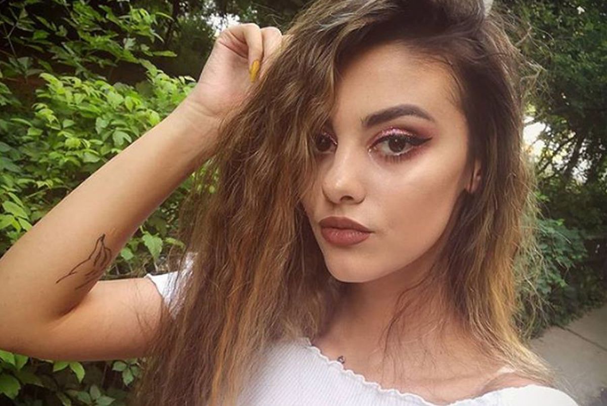 GALERIE FOTO Iubita înlocuitorului lui Piscitelli atrage toate privirile la Dinamo » Imagini hot pe rețelele de socializare