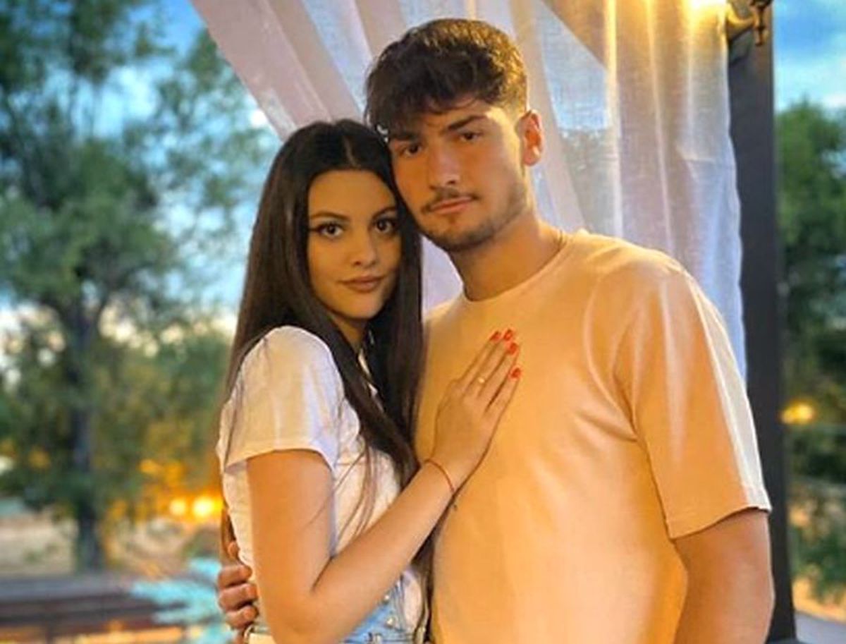 GALERIE FOTO Iubita înlocuitorului lui Piscitelli atrage toate privirile la Dinamo » Imagini hot pe rețelele de socializare