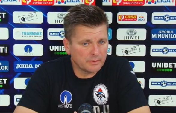 CFR Cluj - Gaz Metan 2-0. Dusan Uhrin Jr.: „Nu putem să mai atingem pe cineva în careu, pentru că e penalty”
