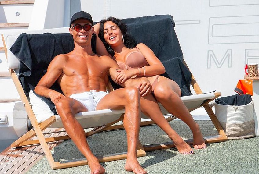 Cristiano Ronaldo și Georgina Rodriguez, vacanță pe iaht după EURO 2020