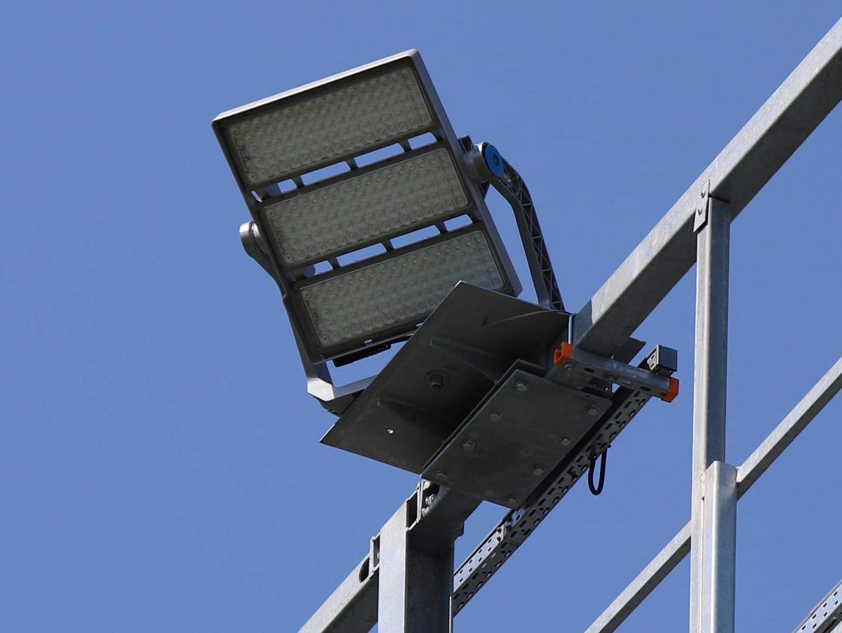 Se amână inaugurarea » Când va fi bun de joc stadionul celor de la Sepsi OSK