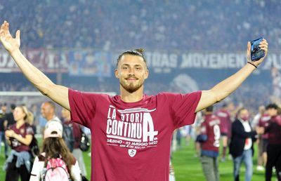 Acord cu Genoa până în 2027 » Drăgușin a făcut vizita medicală și începe astăzi antrenamentele