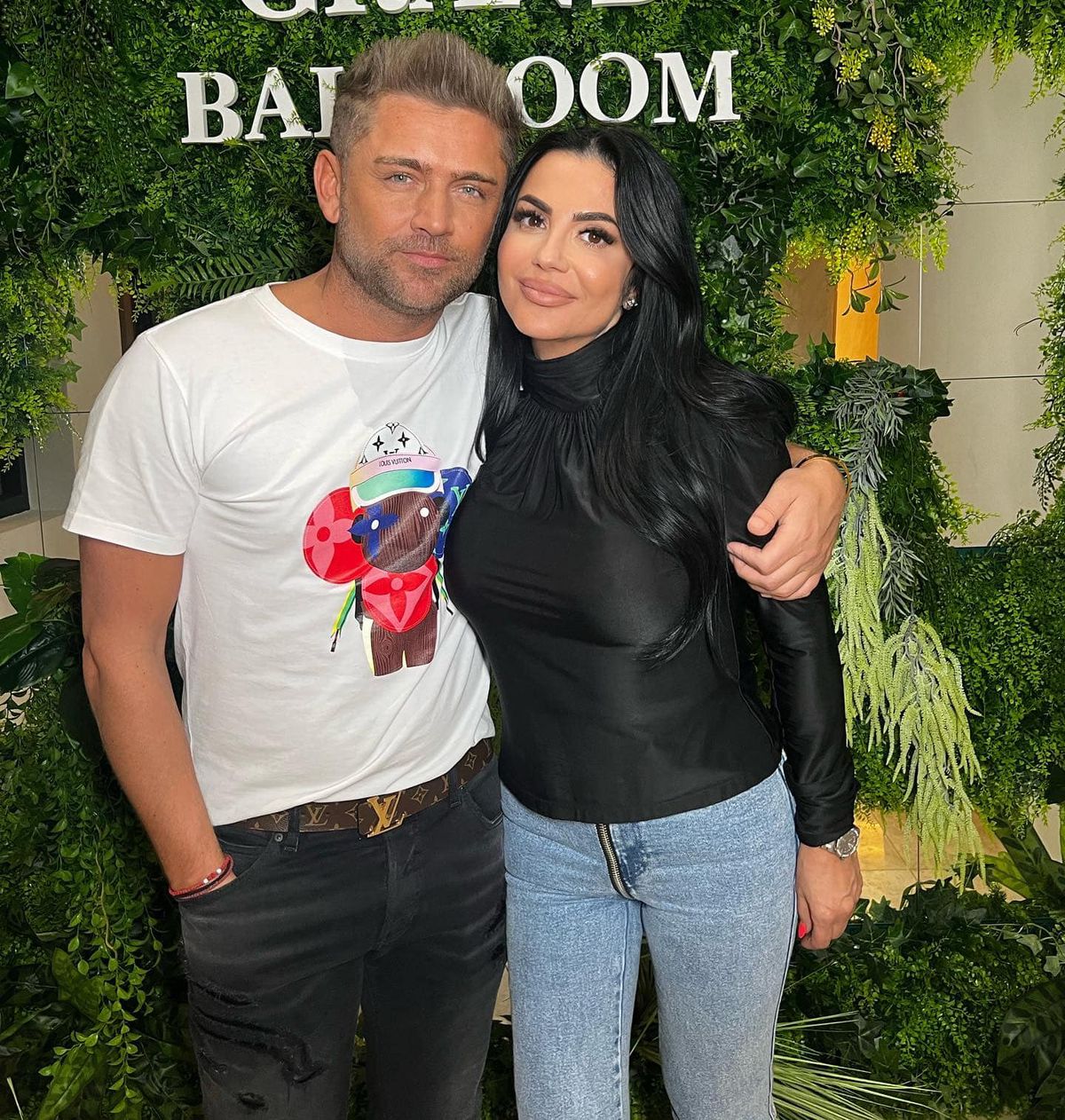 Fosta soție a lui Stelian Carabaș, fiica milionarului Dumitru Cușu, se iubește cu un fost fotbalist