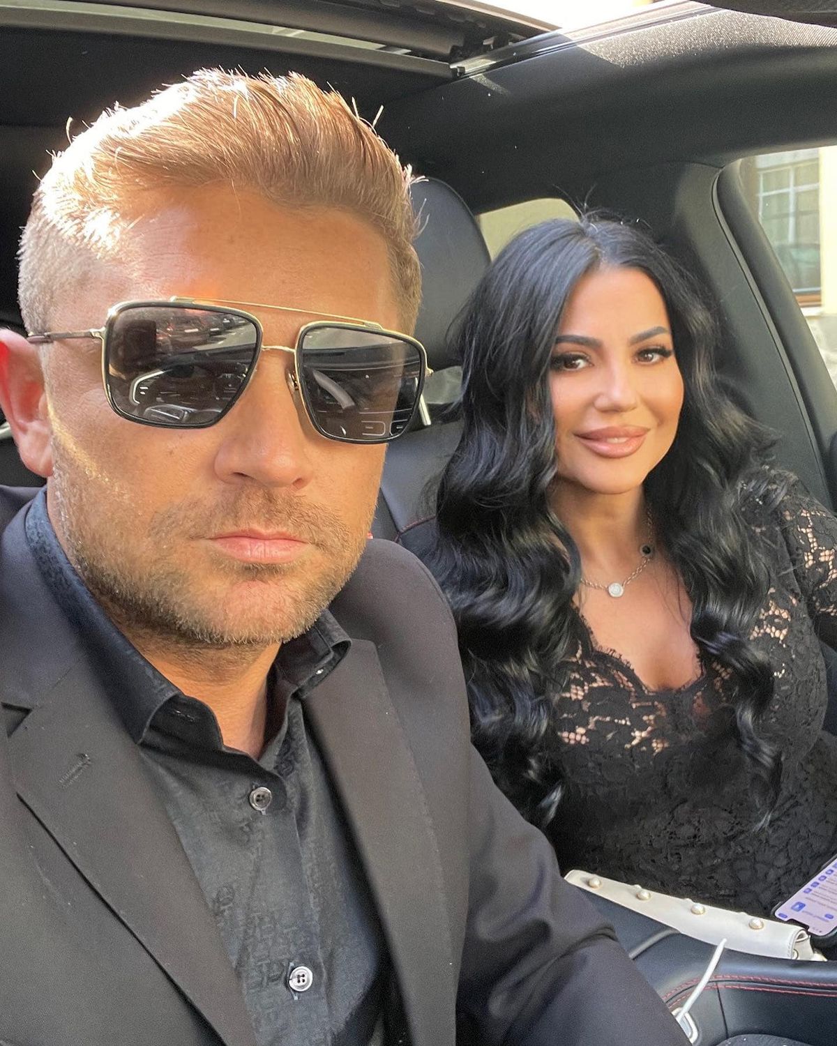 Fosta soție a lui Stelian Carabaș, fiica milionarului Dumitru Cușu, se iubește cu un fost fotbalist