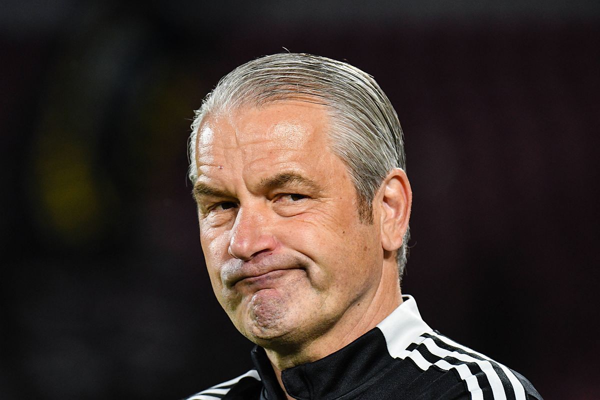 Bernd Storck critică arbitrajul după Sepsi - Dinamo: „Este henț clar, după toate regulile”