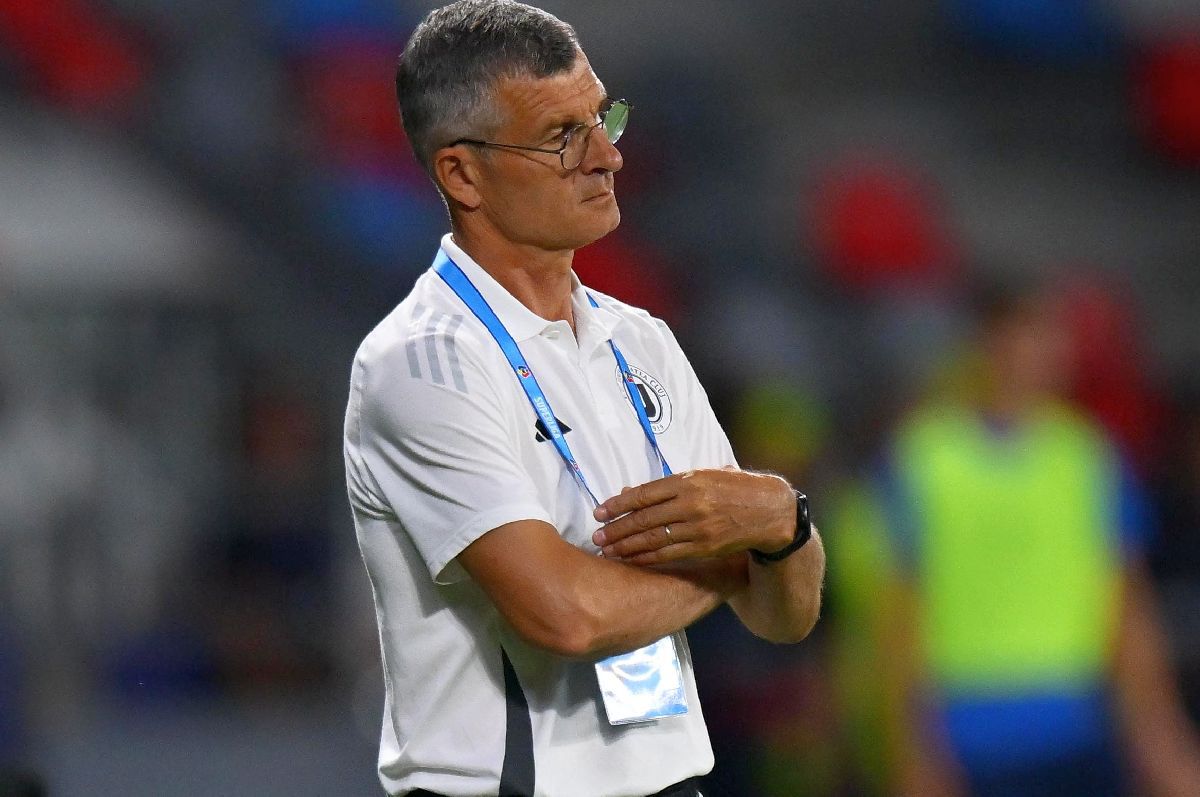 „E un chin! Sistemul ar trebui regândit” » Ioan Ovidiu Sabău s-a „descărcat” în conferință, după remiza cu FCSB