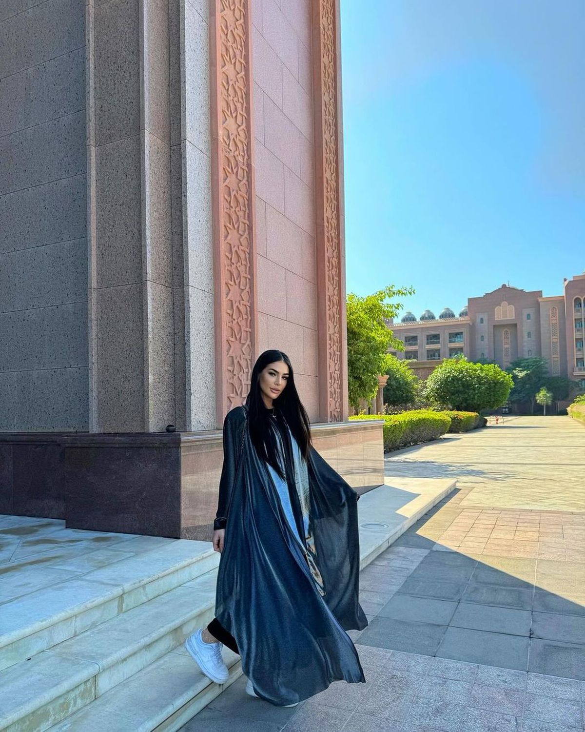 Imagine rară cu Ion Țiriac și unica lui fiică! Cum și-a sărbătorit „Megan Fox de România” tatăl miliardar, care a împlinit 84 de ani