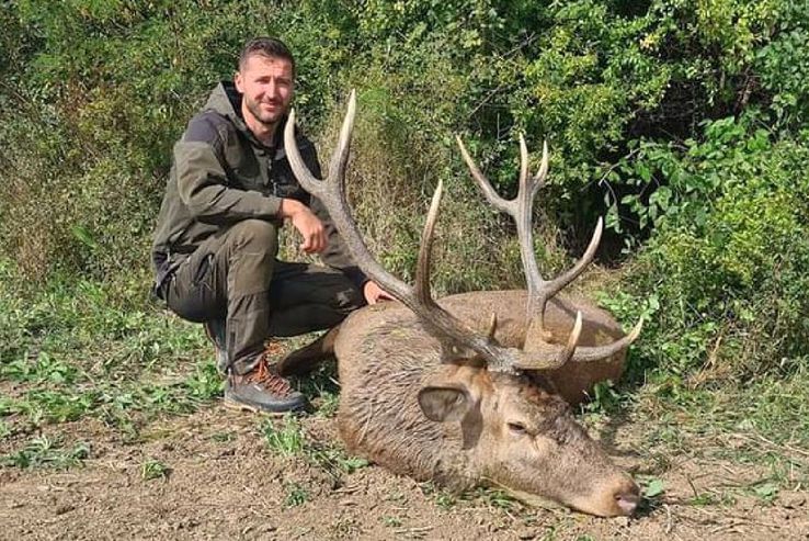 Dragoș Balauru ar fi un vânător pasionat / Sursă foto: Facebook