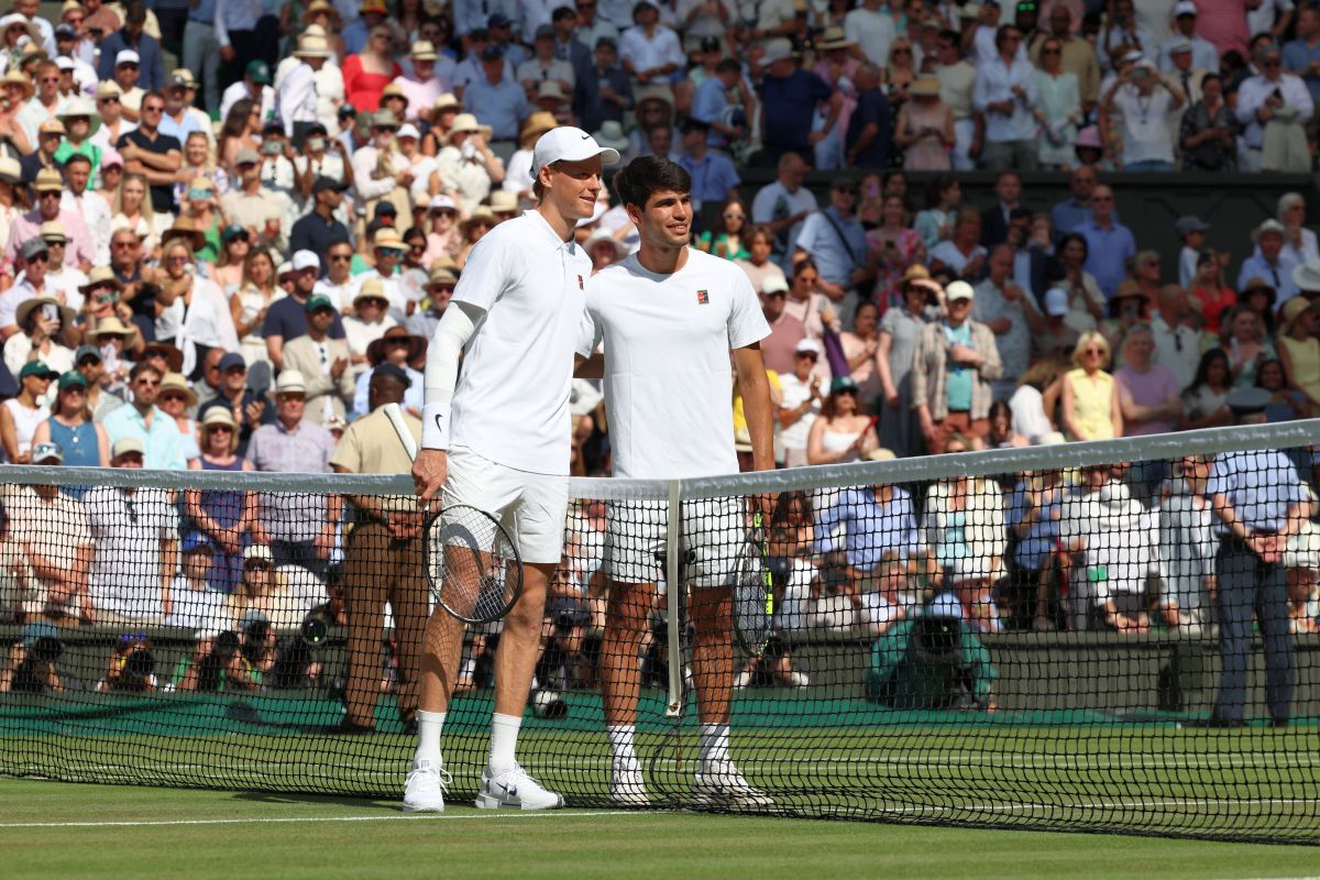 Ireal! De ce a fost întreruptă finala de la Wimbledon dintre Jannik Sinner și Carlos Alcaraz