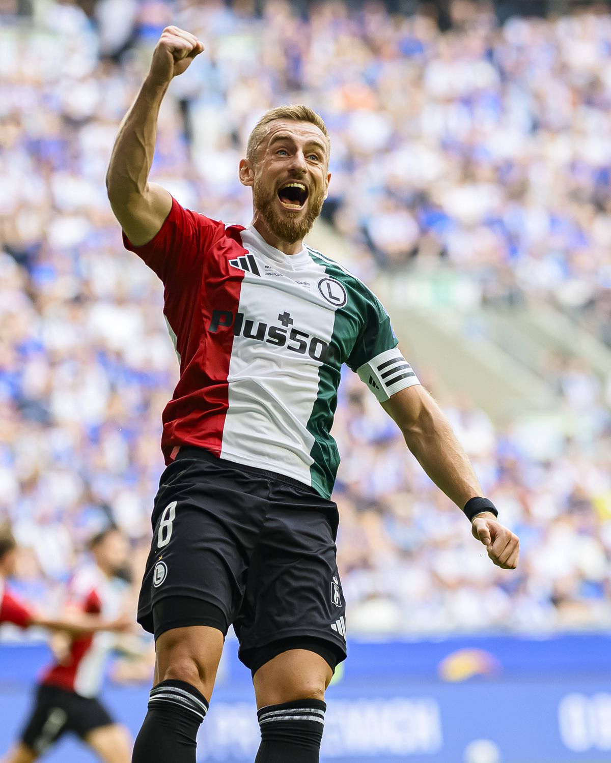 Fanii, aflați în plin scandal cu conducerea, au primit o promisiune de la Edi Iordănescu, imediat după triumful din Supercupa Poloniei