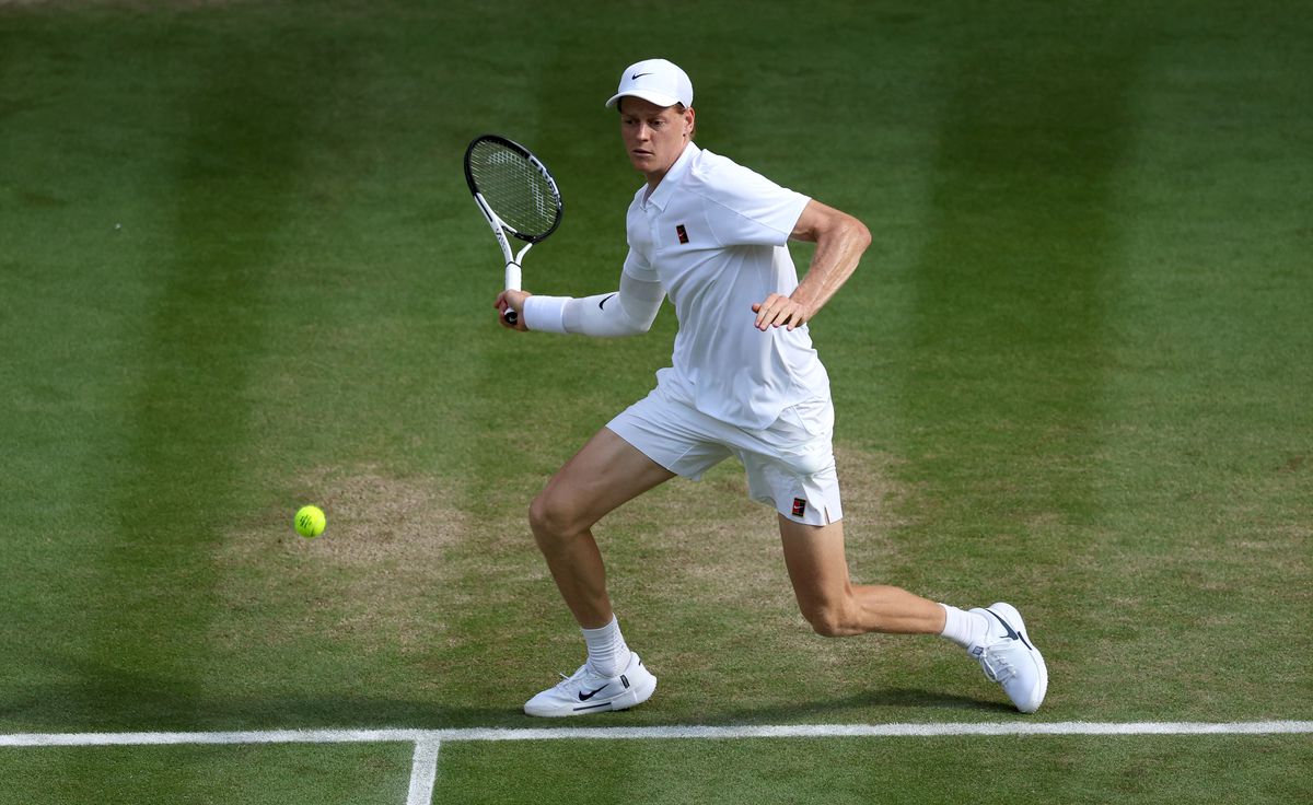 Revanșă pentru Jannik Sinner! Liderul mondial a devenit campion la Wimbledon după ce l-a detronat pe Carlos Alcaraz