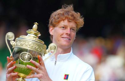 Revanșă pentru Jannik Sinner! Liderul mondial a devenit campion la Wimbledon după ce l-a detronat pe Carlos Alcaraz
