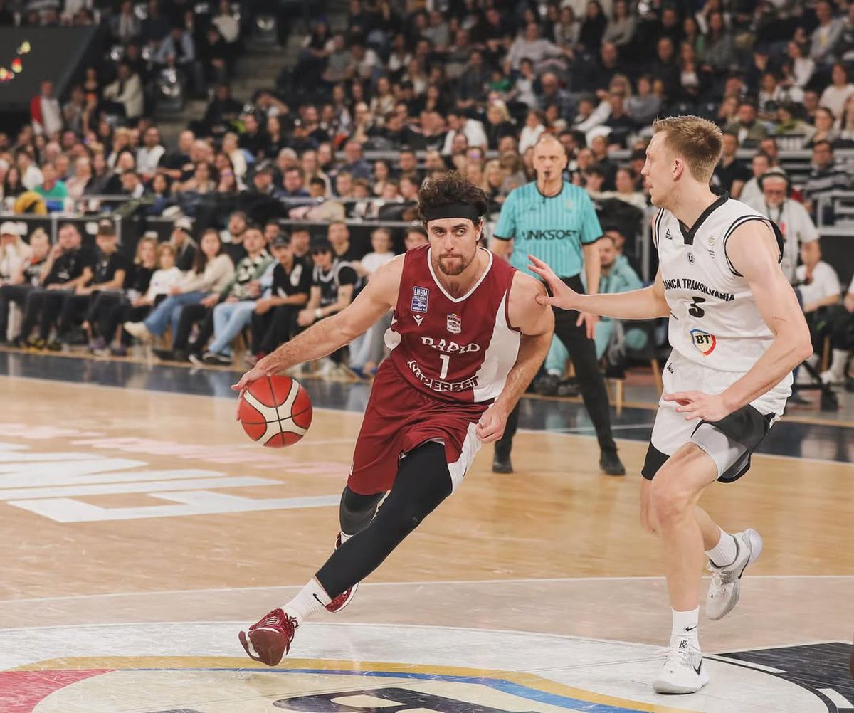 Ben Altit, noul jucător al lui U-BT, an sabatic în India