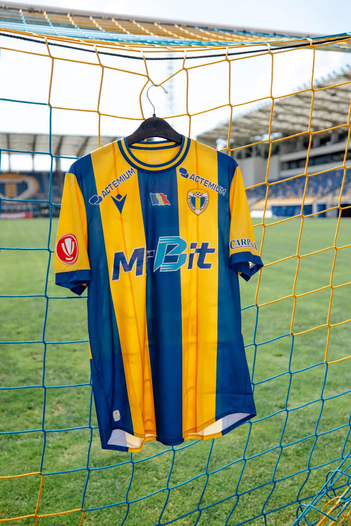 Petrolul Ploiești prezentare echipament 2025-2026