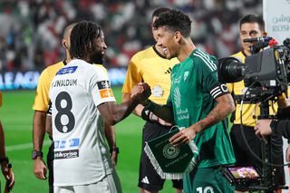 Fostul star de la Liverpool a dat la schimb Arabia Saudită pe Qatar » Fotbalistul mai avea un an de contract