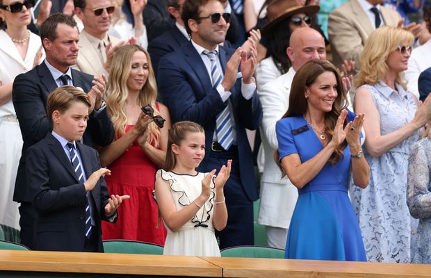 Vedetele s-au înghesuit la finala Wimbledon dintre Sinner și Alcaraz » Prințesa Kate Middleton și-a schimbat ținuta, Hollywood-ul a fost puternic reprezentat
