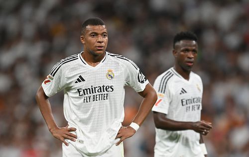 FOTO Probleme mari în vestiarul Realului » Mbappe și Vinicius sunt principalii vizați