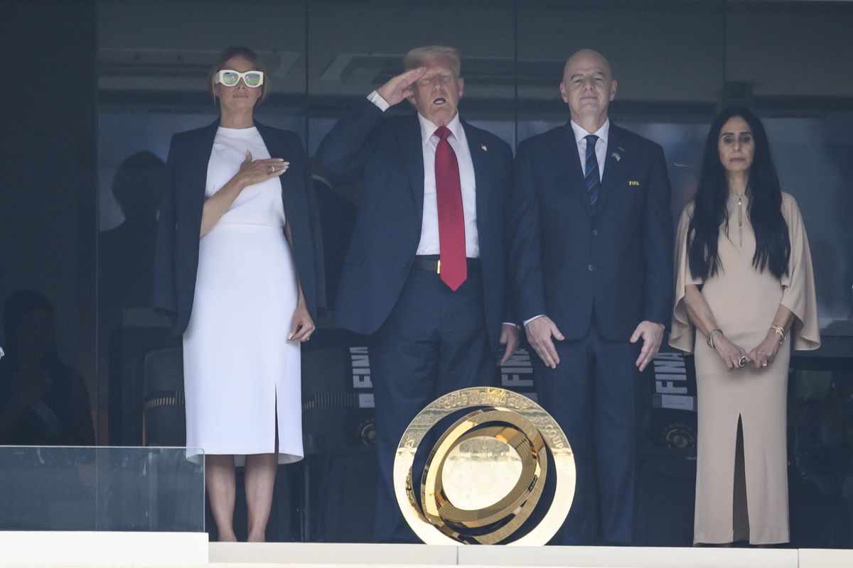 Chelsea - PSG, cu Donald Trump în tribunele „MetLife Stadium”