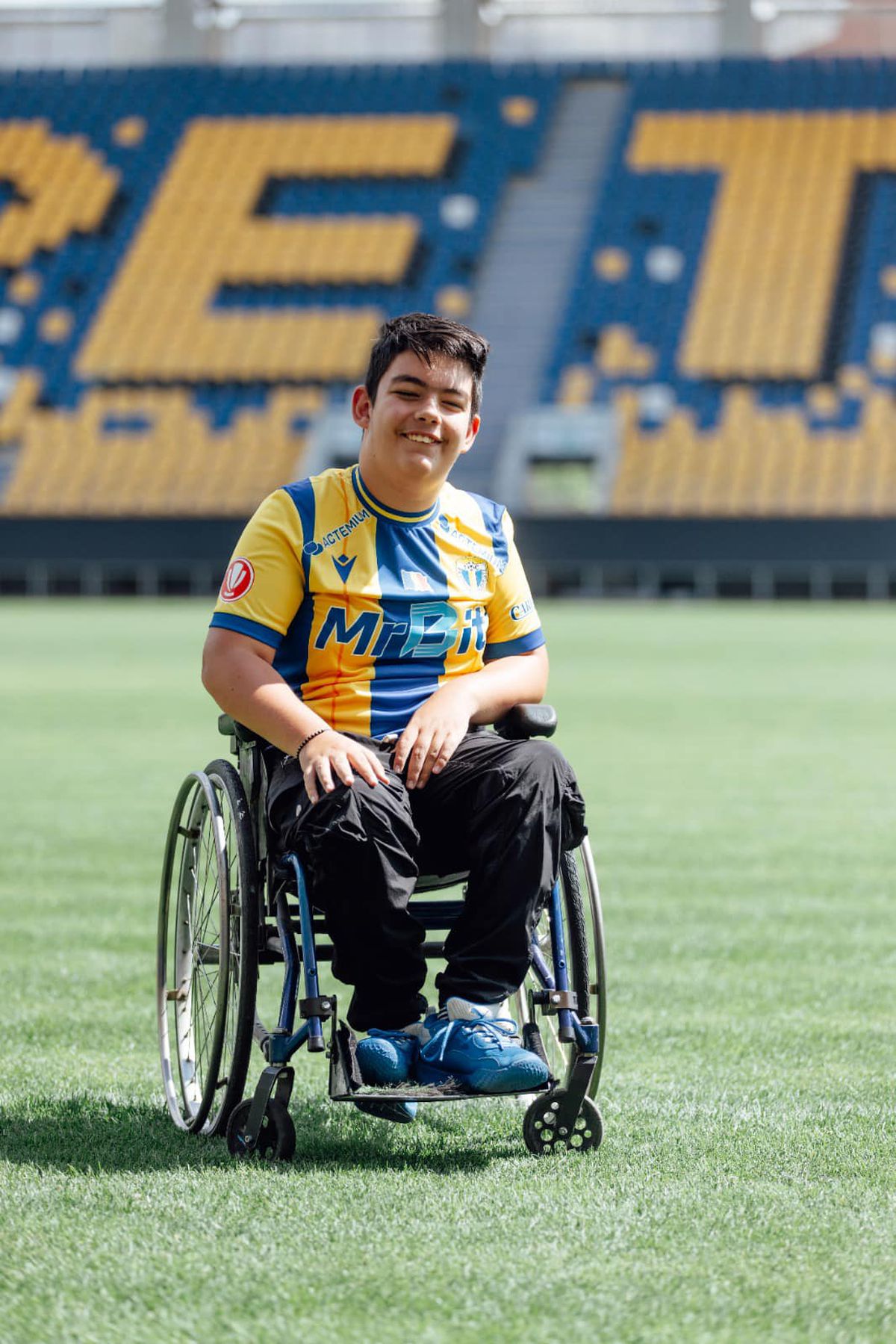 Petrolul Ploiești și-a prezentat echipamentul cu un videoclip emoționant! Fanii au reacționat imediat: „Ideea e fenomenală”