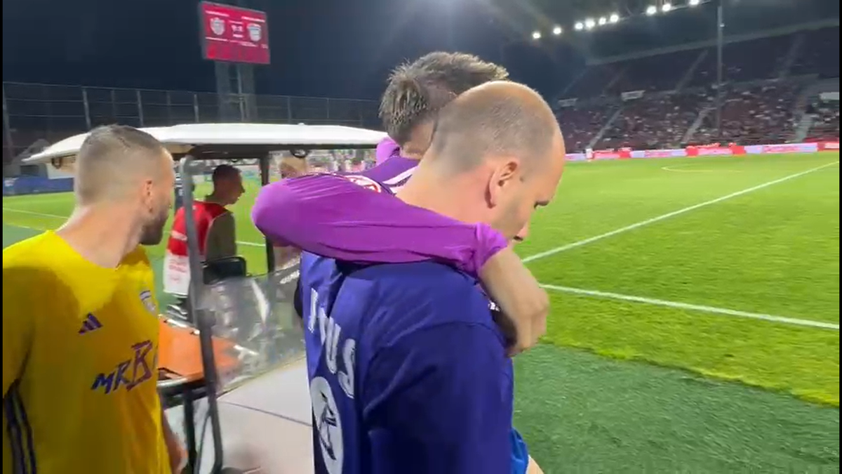 Vești despre Andrei Dorobanțu după accidentarea din meciul cu CFR Cluj: „Poate călca în pământ”