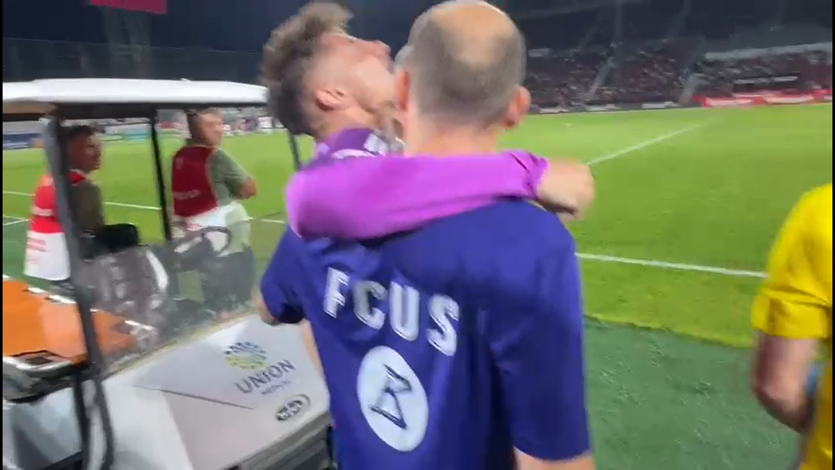 Vești despre Andrei Dorobanțu după accidentarea din meciul cu CFR Cluj: „Poate călca în pământ”