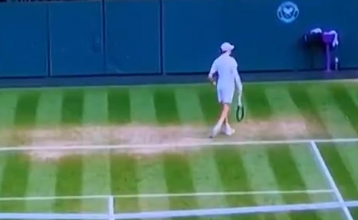 Ireal! De ce a fost întreruptă finala de la Wimbledon dintre Jannik Sinner și Carlos Alcaraz
