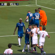 Hakimi și Enzo Fernandez s-au îmbrâncit pe gazon după golul lui Palmer din PSG - Chelsea