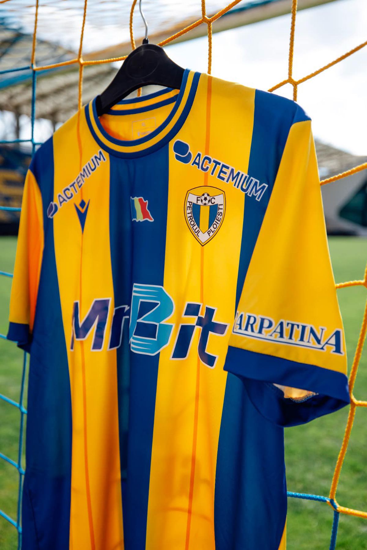 Petrolul Ploiești prezentare echipament 2025-2026