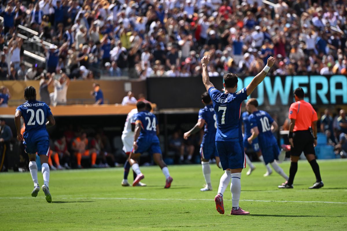 Londonezii sunt campioni mondiali! Chelsea o umilește pe PSG în finala Campionatului Mondial al Cluburilor