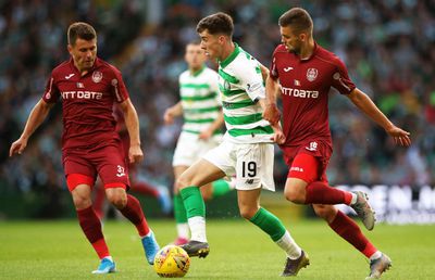 CELTIC - CFR CLUJ // VIDEO Dan Petrescu „l-a ascultat” pe Mulțescu » Schimbarea de la pauză, sugerată la GSP Live: „Trebuie înlocuit imediat!”