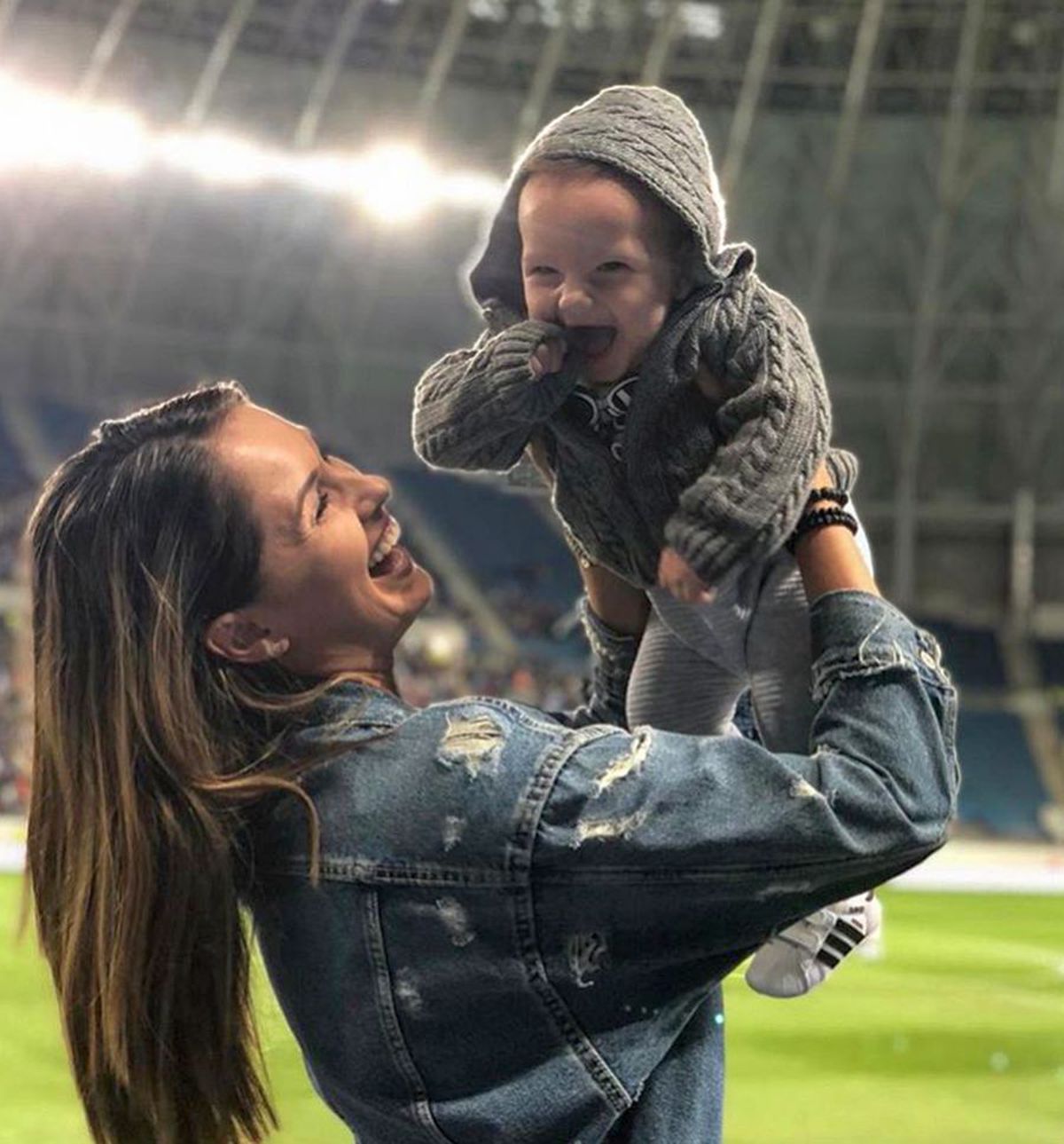 WOW! Florin Gardoș, cel mai norocos jucător din Liga 1? Soția sa face ravagii când apare în costum de baie