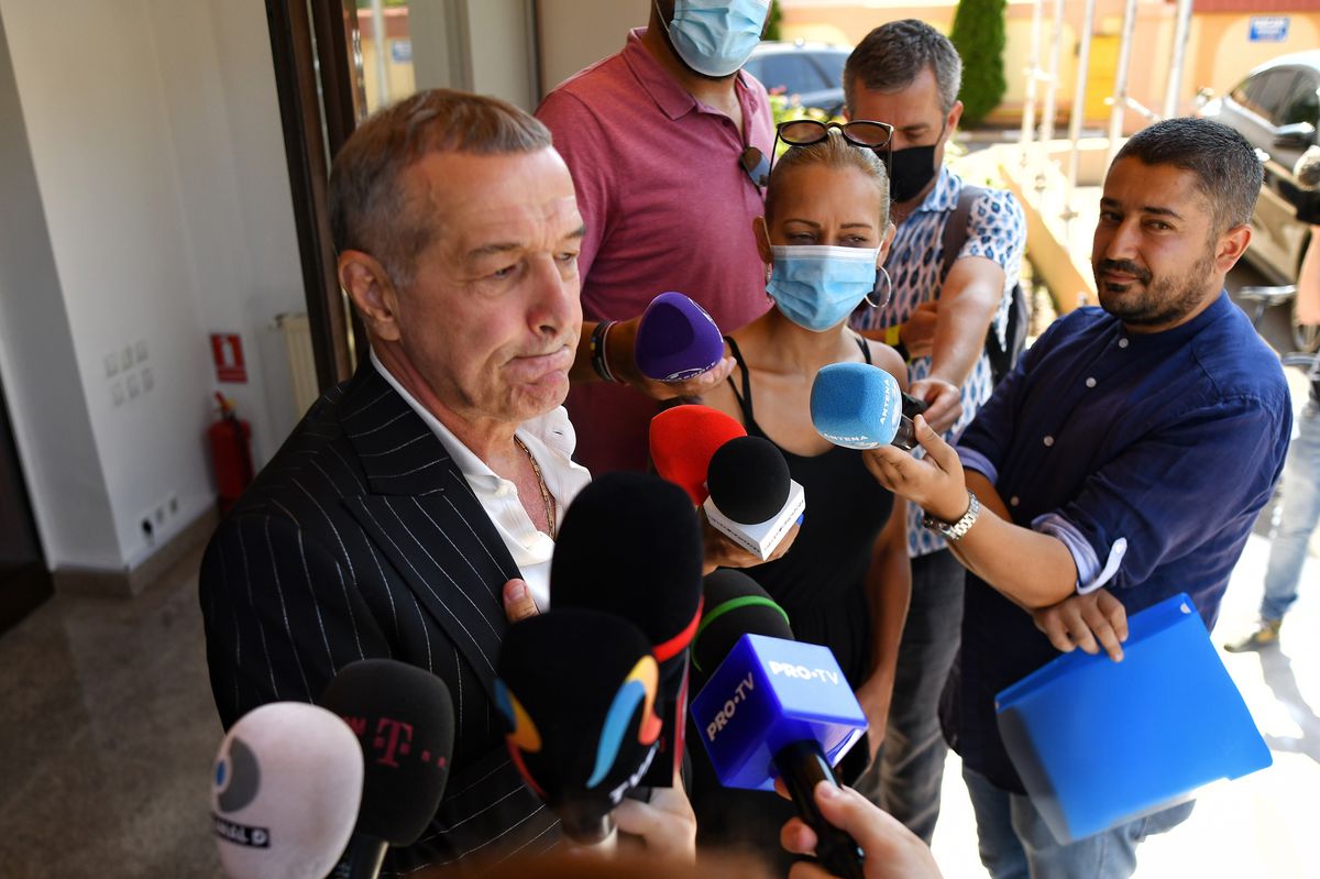 Gigi Becali la sediul LPF