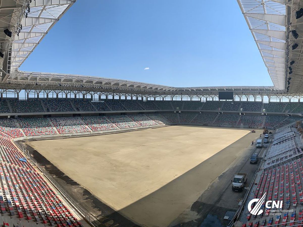 Stadionul Steaua: se montează gazonul pe arena din Ghencea. Imaginile prezentate de CNI