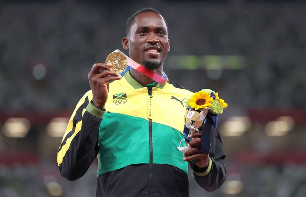 Povestea de la Tokyo care a ajuns virală » Un campion olimpic era să rateze concursul: cine l-a salvat + gestul superb făcut după finală