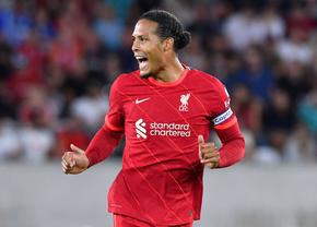 Liverpool se consolidează: Virgil van Dijk a semnat un nou contract