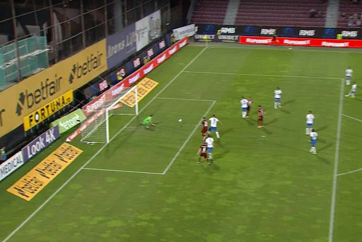 Preferatul lui Hagi a comis-o! Gafă decisivă în CFR - Farul