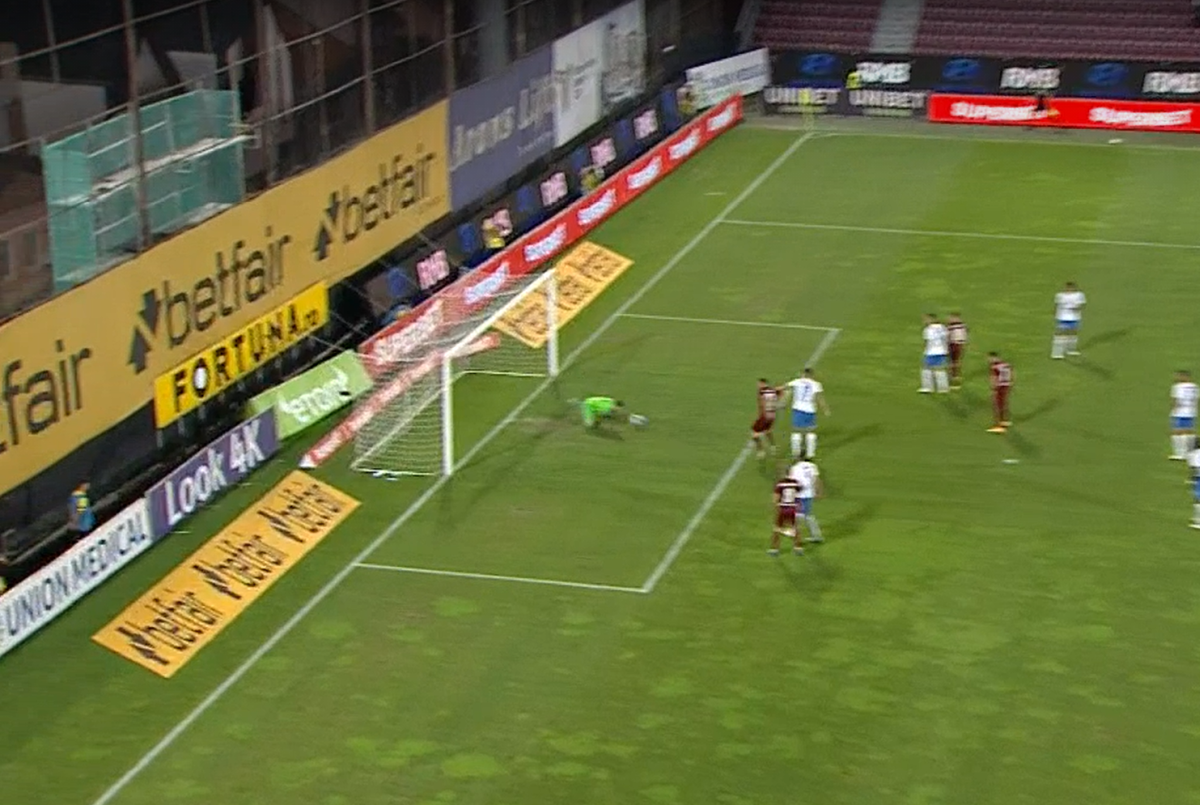 Preferatul lui Hagi a comis-o! Gafă decisivă în CFR - Farul