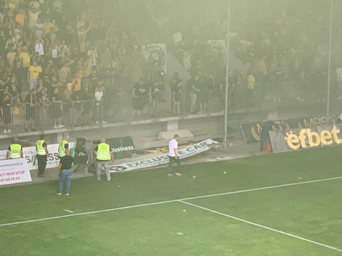 FOTO Atmosferă Petrolul Ploiești - Rapid 13.08.2022