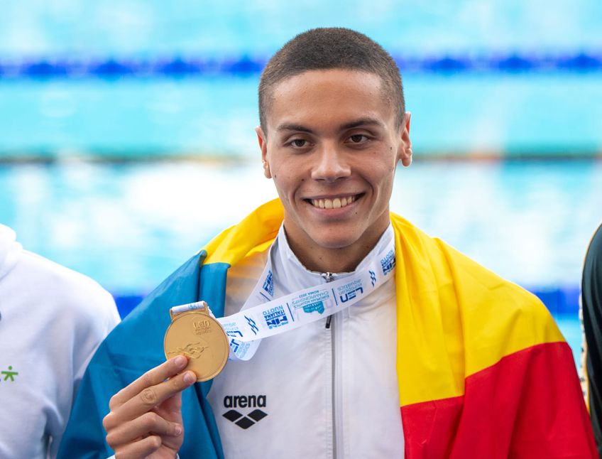 David Popovici (17 ani) a cucerit medalia de aur în proba de 100 de metri liber la Campionatele Europene de la Roma. Românul a stabilit un nou record mondial, cu timpul de 46,86 secunde. FOTO: Raed Krishan (GSP.ro)