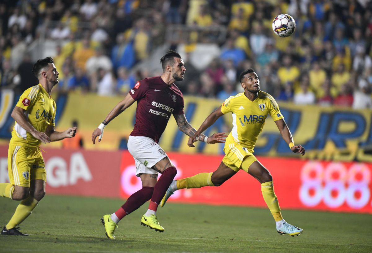 Dezamăgire mare la Rapid, după 0-1 cu Petrolul: finanțatorul a plecat imediat + ce au făcut jucătorii