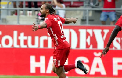 UTA Arad - U Cluj 2-1. Gazdele obțin prima victorie de la plecarea lui Miculescu la FCSB