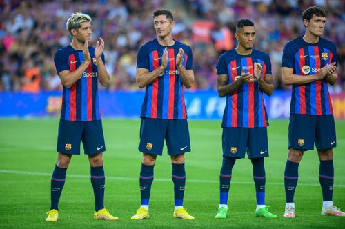 Sergi Roberto, stânga, va rămâne încă un sezon la Barcelona, cel mai probabil
FOTO: IMAGO IMAGES