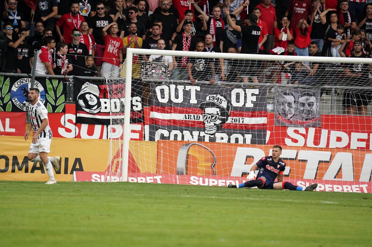 FOTO UTA Arad - U Cluj 13.08.2022