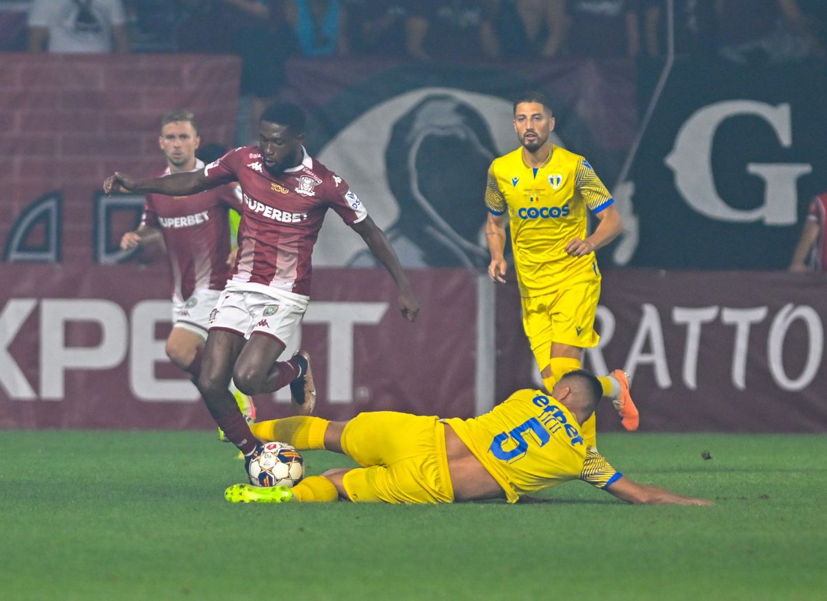 Galeria eliberează calea pentru venirea lui Șumudică! Ce s-a scandat pe stadion după Rapid - Petrolul